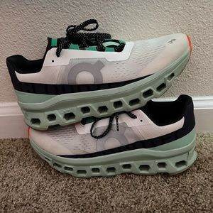 ON running Cloud Monster Mens size 10